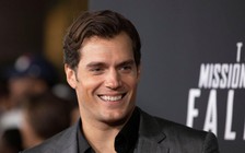 Henry Cavill sẵn sàng thay Daniel Craig đóng James Bond