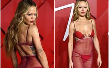 Rita Ora diện bikini lên thảm đỏ