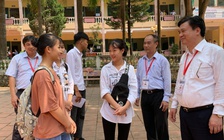 Thí sinh Hoà Bình: “Chúng em đang ở điểm nóng, sao có thể quay cóp được”