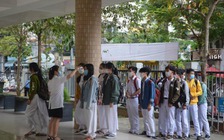 Hôm nay, thí sinh làm thủ tục dự thi tốt nghiệp THPT đợt 1