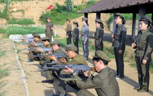 Vì sao quân đội Triều Tiên dùng... bao cát thay đá làm công sự?