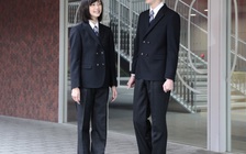 Mặc đồng phục phi giới tính để ủng hộ học sinh đồng tính, chuyển giới