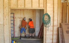 Lao động trẻ ở Mỹ không muốn làm nghề xây dựng?