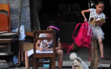 Nhiều phụ huynh Trung Quốc mất ngủ vì bài tập về nhà của con