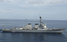 Chiến hạm Mỹ 'thách thức tuyên bố chủ quyền’ của Nga