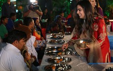 Đám cưới siêu xa hoa tốn 100 triệu USD của con gái tỉ phú Ấn Độ