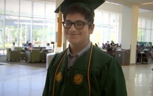 16 tuổi tạo nên lịch sử trong một trường đại học ở Mỹ