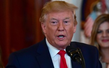 Tổng thống Trump 'vừa đấm vừa xoa' Iran