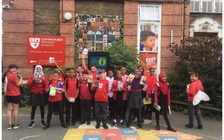 Trường tiểu học ở Anh dạy học sinh cách tự vệ trong ‘văn hóa lo sợ’