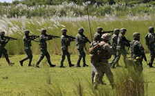 ‘Tối hậu thư’ chưa hết hạn, Tổng thống Duterte ra lệnh báo Mỹ hủy VFA