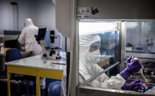 Ca tử vong vì dịch bệnh COVID-19 đầu tiên ở châu Âu