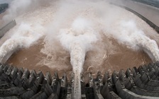 Mực nước hồ chứa đập Tam Hiệp cao kỷ lục, vượt mức cảnh báo gần 20 m