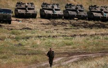 Syria nã cối, Israel đưa trực thăng tấn công trả đũa nhiều mục tiêu quân sự