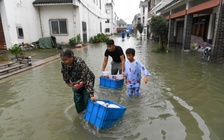 Nước sông Dương Tử vượt mức cảnh báo, 12 thành phố ứng phó lũ khẩn cấp
