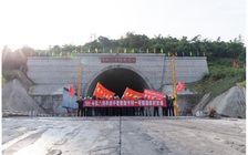 Trung Quốc, Lào xây xong đường hầm cuối cùng trên đường sắt hai nước