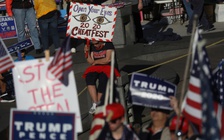 Nhóm tranh cử của Tổng thống Trump quyết kháng cáo lên Tòa án Tối cao