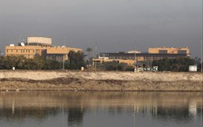 Tổng thống Trump cảnh báo Iran sau khi hỏa tiễn rơi gần đại sứ quán Mỹ ở Iraq