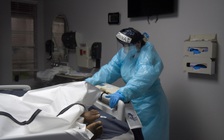 Covid-19: Ngày tử vong kỷ lục ở Mỹ, Trung Quốc phong tỏa 4 thành phố