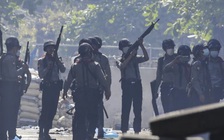 Súng lại nổ ở Myanmar, ông Obama ra cảnh báo nhắm vào chính quyền quân sự