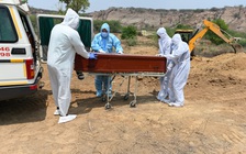 Thêm ngày chết chóc đáng sợ vì Covid-19 ở Ấn Độ, Thái Lan