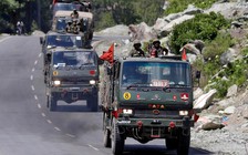 Ấn Độ đưa thêm 50.000 binh sĩ, chiến đấu cơ đến sát biên giới với Trung Quốc