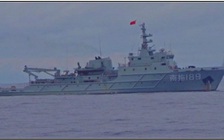Philippines nói tàu tuần duyên cảnh báo tàu chiến Trung Quốc gần Trường Sa
