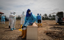 Ngày nhiễm Covid-19 cao kỷ lục mới ở Malaysia, thêm nhiều người chết ở Campuchia