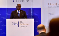 Bộ trưởng Mỹ: Yêu sách của Trung Quốc ở Biển Đông chà đạp chủ quyền các nước