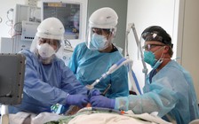 Số ca tử vong liên quan Covid-19 ở Mỹ vượt cột mốc đáng buồn mới