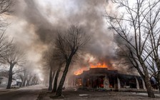 Nga phá hủy 4 kho nhiên liệu, tiếp tục không kích ở miền đông Ukraine