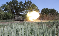 Quân đội Ukraine ‘đẩy lùi cuộc tấn công của Nga ở Zaporizhzhia', Moscow điều thêm tàu ngầm