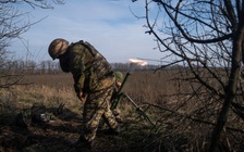 Chiến sự tối 11.12: Ukraine liên tục dùng HIMARS, Nga mở rộng kho vũ khí hạt nhân?