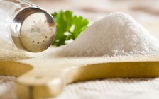 Giảm muối, đường trong bữa ăn để phòng nhiều bệnh nguy hiểm