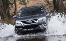 Toyota Fortuner thế hệ mới có giá 46.500 USD