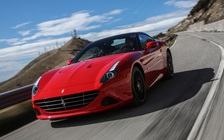 Tại sao Ferrari khai tử hộp số sàn trên siêu xe?
