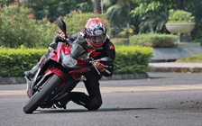 Mô tô giá rẻ Suzuki GSX-250R đối đầu Honda CBR250RR với giá 4.500 USD