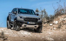 Ford Ranger Raptor phiên bản máy xăng V8 có bán tại Việt Nam?