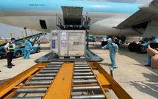 117.600 liều vắc xin Covid-19 đầu tiên của AstraZeneca đã về đến Việt Nam