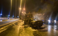 TP.HCM: Điều tra vụ xe Audi bốc cháy trên đường Mai Chí Thọ, 2 người tử vong