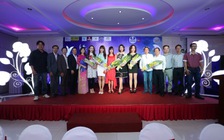 Hoài Linh, Thúy Nga không nhận cát xê, ủng hộ học sinh Khánh Hòa