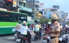 CSGT đi một mình có được quyền lập biên bản người vi phạm?