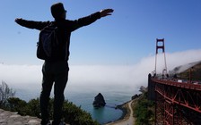 Trước ngày tử nạn vì bom, hướng dẫn viên trẻ còn gọi cho mẹ thấy Kim Tự Tháp