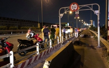 Dân mạng phẫn nộ vì tai nạn chết người do khối bê tông đặt trên đường dẫn cao tốc