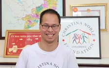 Cha mẹ bỏ rơi lúc lọt lòng, chàng trai Việt bại não tốt nghiệp cao đẳng ở Ai-len