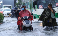 Vì sao đến tháng 12 mà mùa mưa ở TP.HCM, Nam bộ kết thúc muộn hơn mọi năm?