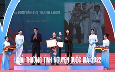 Nữ võ sư 75 tuổi được trao Giải thưởng Tình nguyện quốc gia năm 2022