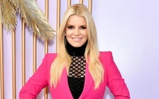 Jessica Simpson từng muốn ở ẩn vì bị miệt thị ngoại hình