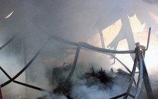 Hỏa hoạn thiêu rụi công ty sản xuất đồ gỗ