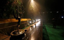 Cùng nhìn lại Emmy 10 năm trước