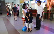 Ga Sài Gòn hỗ trợ hành khách trễ tàu tết vì kẹt xe
